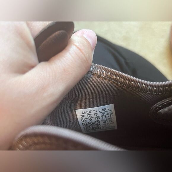 Adidas AdiFom Q Men’s Sneaker Shoes - Picture 15 of 16